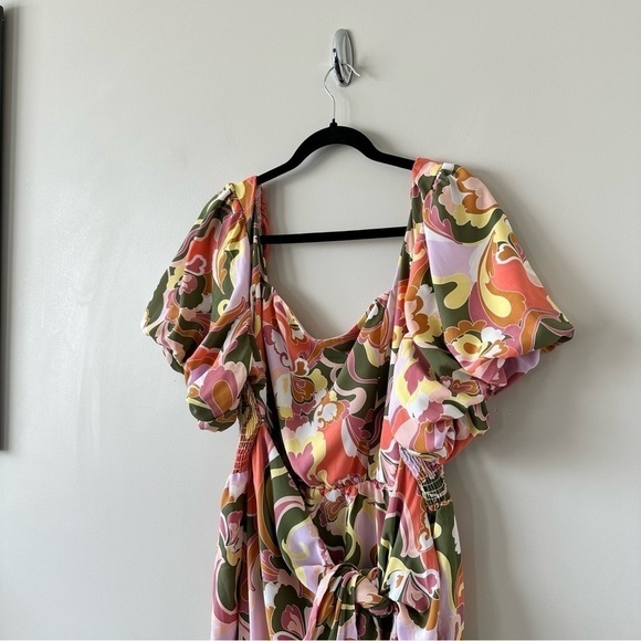 Show ME YOUR MUMU- Danielle Floral Wrap Front Midi Dress Size:3X - Picture 7 of 10